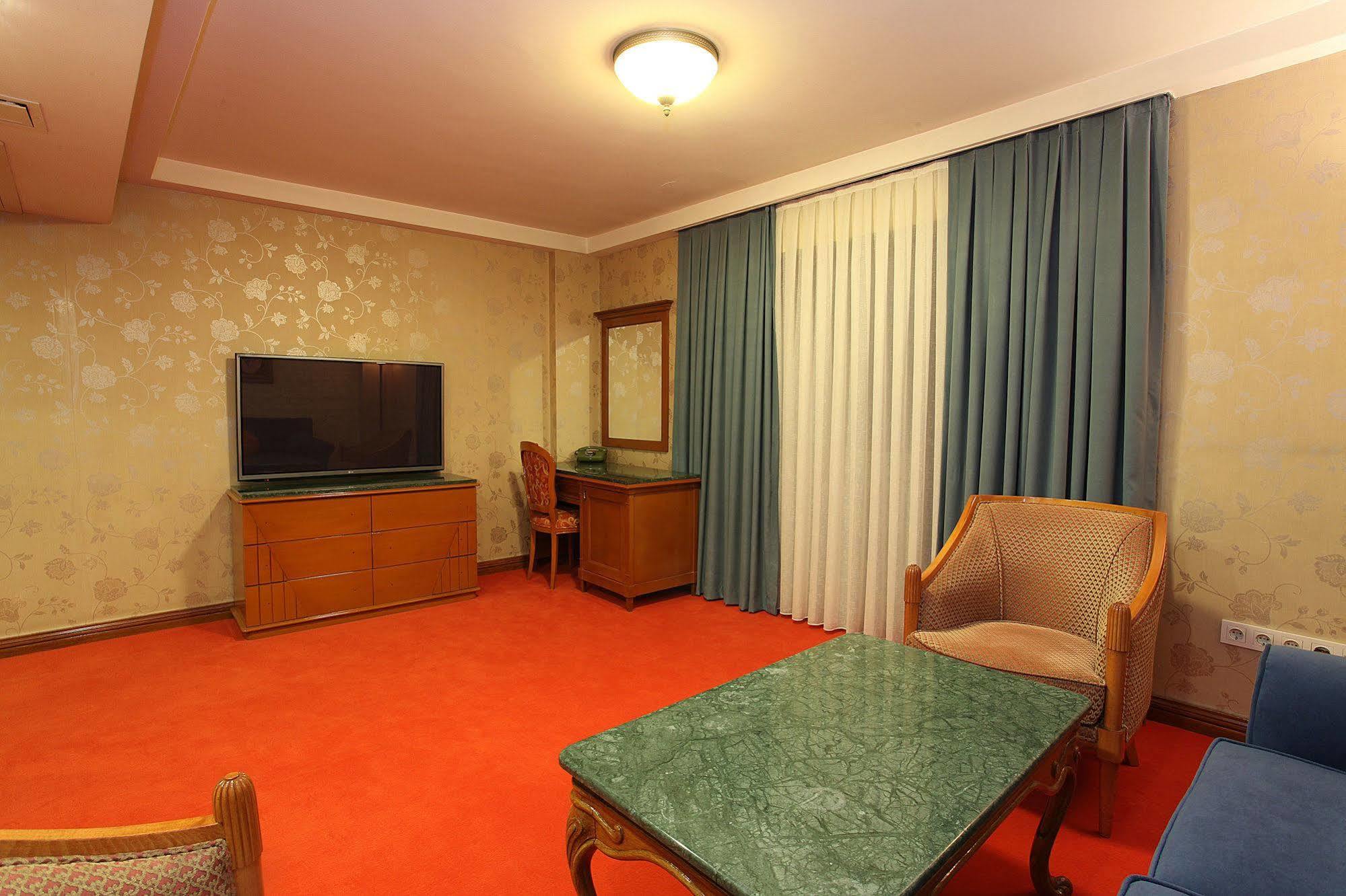 Moss Suites Hotel Istambul Exterior foto